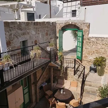 Xenones Hotel de apartamente 4*