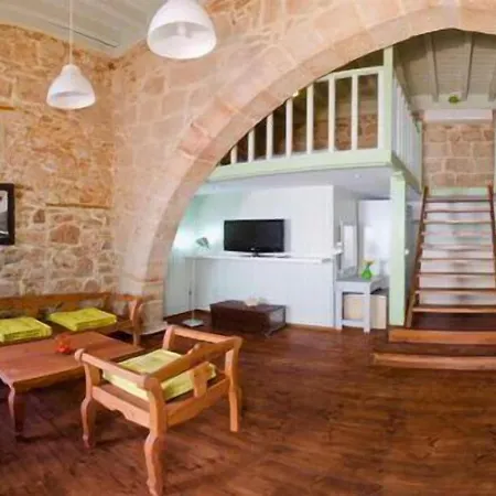 Xenones Aparthotel Líndos