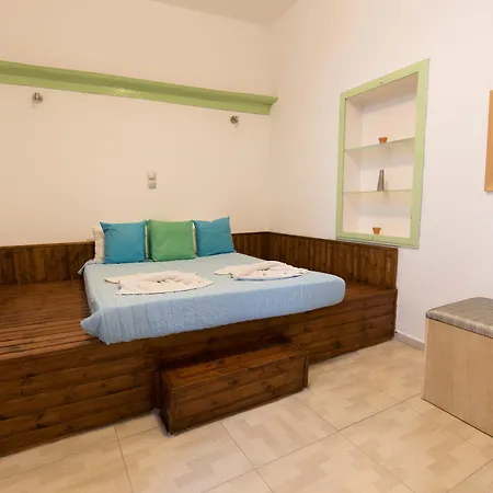 Aparthotel Xenones