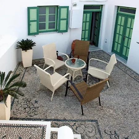 Aparthotel Xenones
