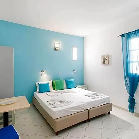 赛诺内斯林佐斯酒店 4* 林都斯