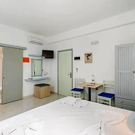 赛诺内斯林佐斯酒店 公寓式酒店 4*