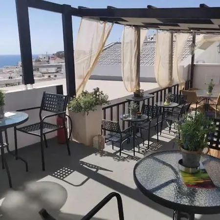 Xenones Aparthotel 3*