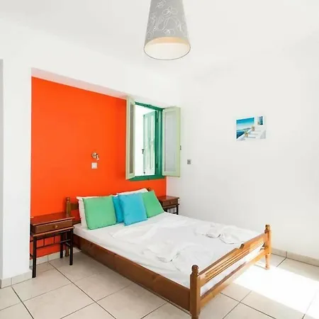 Xenones Aparthotel
