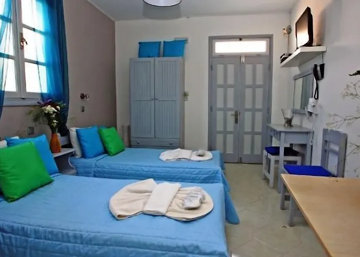 Xenones Aparthotel Lindos (Rhodes)