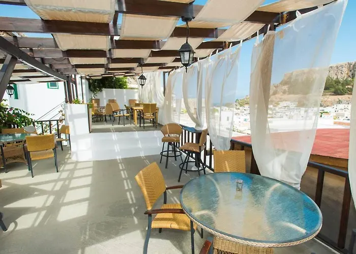 Aparthotel Xenones Lindos (Rhodes)