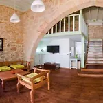 Aparthotel Xenones