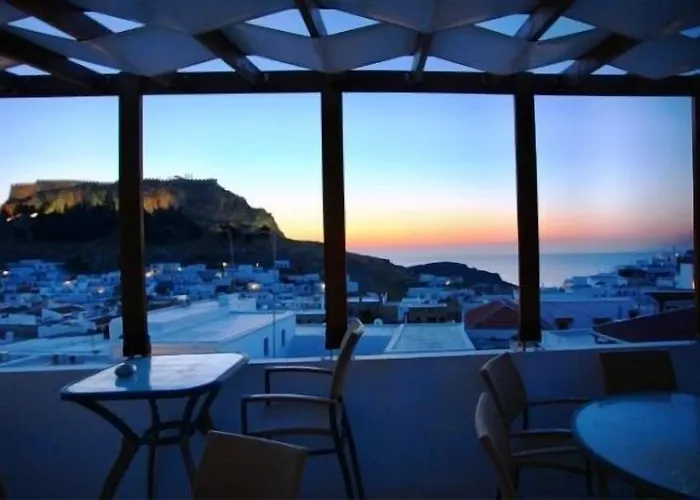Xenones Aparthotel