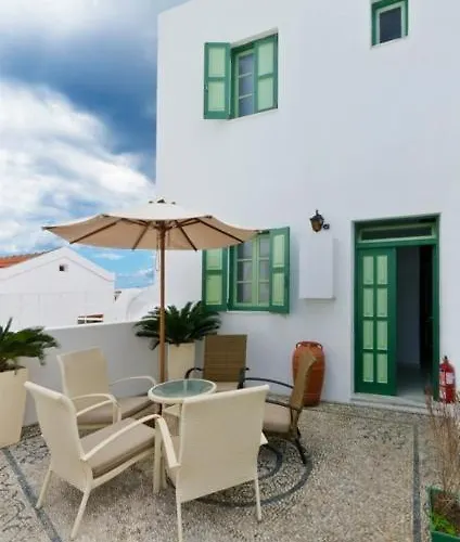 Aparthotel Xenones