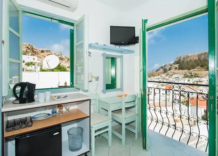 Aparthotel Xenones